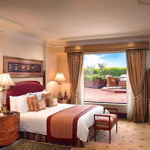 Отель Itc Maurya, A Luxury Collection Hotel, *****