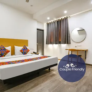 Отель Fabhotel Vat - Meera Bagh ***